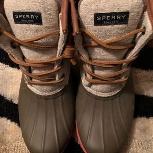 Sperry rain boots